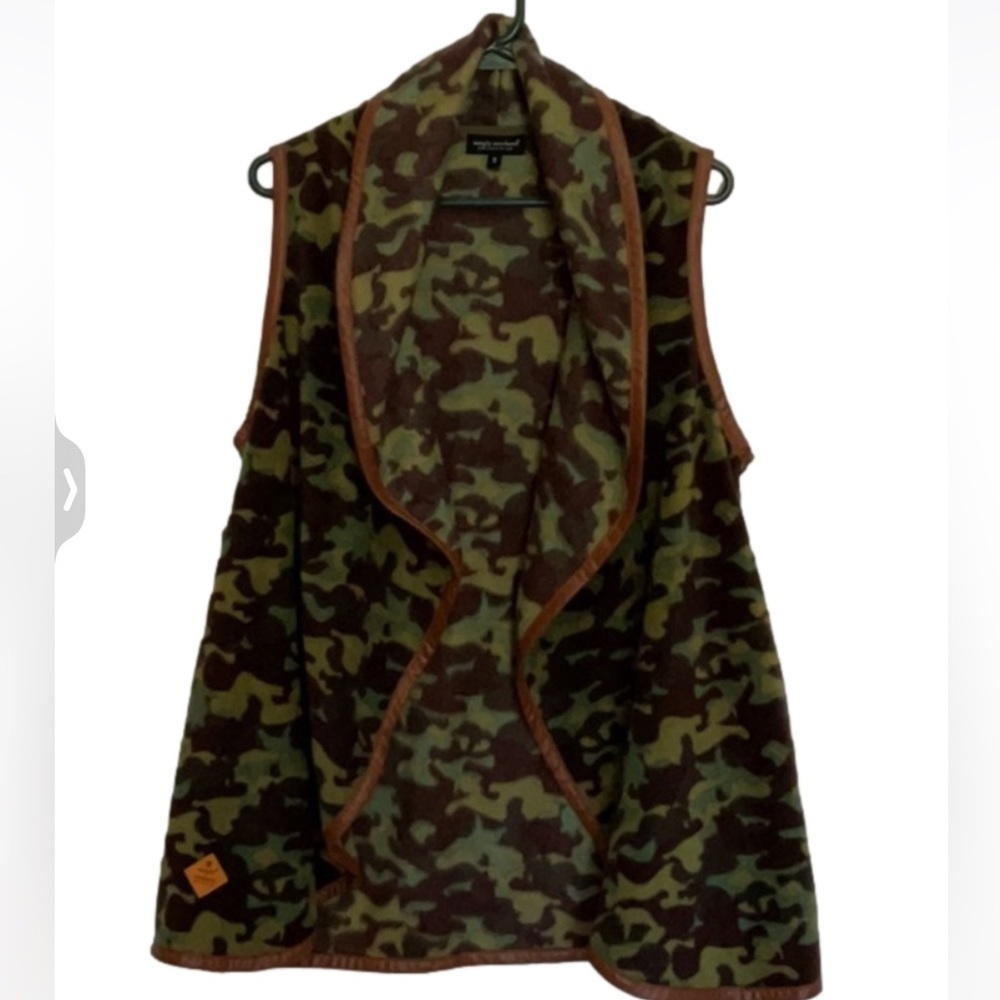 SIMPLY SOUTHERN Camo Vest